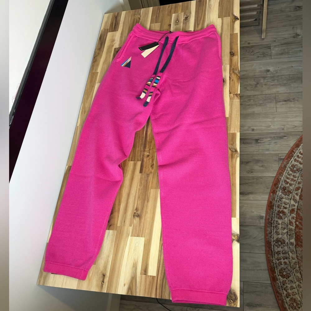 Monrow Vibrant Pink Joggers NWT